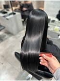 シルクのような艶感！縮毛矯正で叶える美髪