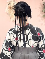 サロン ド ユーア(salon de yuua) 広島市中区大手町美容院 卒業式 謝恩会 袴着付け ヘアセット