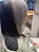 へアサロンアンドカフェガーデン(hair salon&cafe GARDEN)&nbsp;ブリーチありカラー/シルバー/ブラック