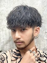 フィフス 大分(fifth)&nbsp;大分波巻きスパイラルパーマメンズカットラウンドマッシュゆるめ