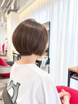 ウイバイファースト(u'i by first) 丸みのある大人ショートボブ