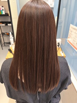 カラン(Calin) まとまりのある大人艶ロング