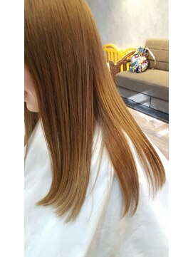 レヴィーマム(Revie mum) ワンカラーでハイトーンカラーに