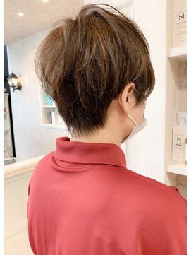 キャアリー(Caary) 福山美容院人気くびれショート ハイライトイルミナカラーCaary