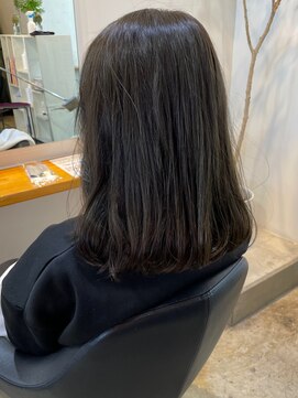 グリーン 渋谷(green) 【MIO】オリーブグレージュ×透明感