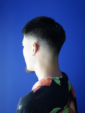 ボブ 金沢(BOB) 10代20代メンズカットフェードメンズサロンバーバースタイル