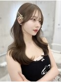 ヘアアレンジも可愛い！前髪顔周りカット＊くすみベージュカラー