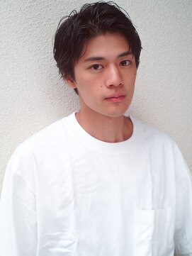 レジュアル(RESSUAL) スーツ短髪ツーブロック束感モテる黒髪シークレットパーマ流行