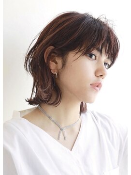 トリッカ 銀座(tricca) 鎖骨ミディアム／ウルフレイヤー／ヴァイオレットブラウン