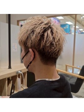 ギッシュ 桃花台店(guiches) 【ハイトーンカラー】ミルクティーベージュ