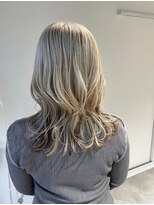 ニト(nito.) White beige