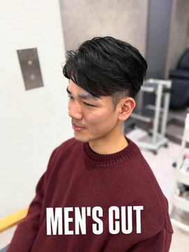 ハグ 横浜(HUG) アップバングショート