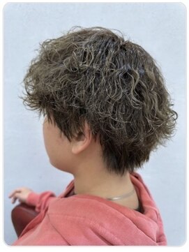 ブロッサム 東久留米店(Blossom) 波巻きツイストスパイラル◎ツーブロックマッシュ