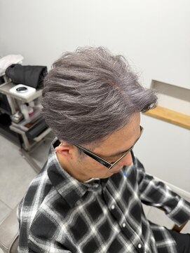 アウラヘアーサロン(aura hair salon) シルバーグレー