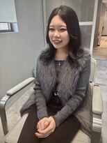 ファイブ ノーヴル カラット(5 Noble ct.) 透け感もかわいい ブルーブラックのカラーリング