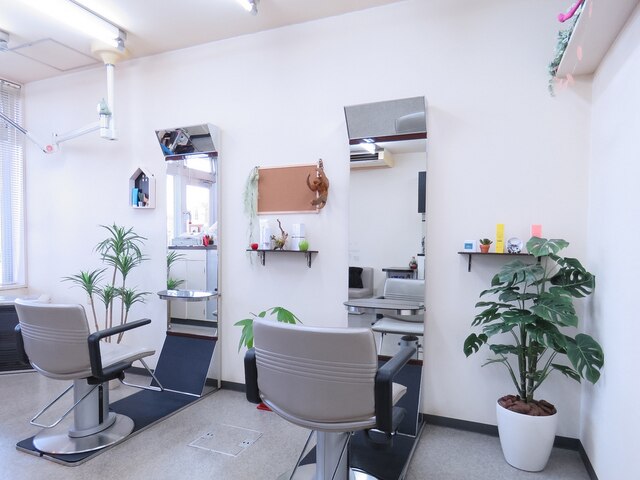 ヘアーサロンリセス(Hair salon RECESS)