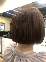 イリス(Iris) サラ艶ミニボブ♪