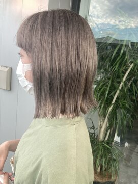 エミタス 宮街道(Emitas.) スモーキーベージュ