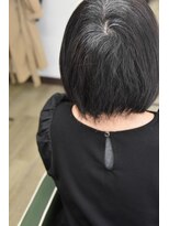 パーマ屋カラフル&nbsp;白髪染めをしつつまとまりやすい縮毛矯正