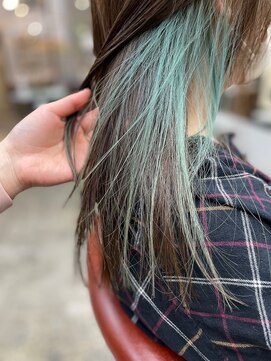 コニ(Coni) 【和田寧々】イヤリングカラー/グリーン