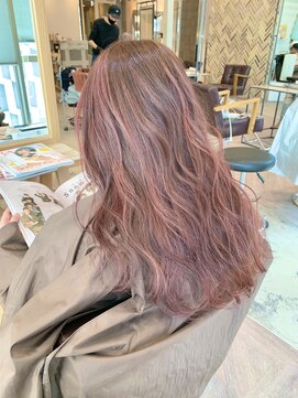 アルム(ALLe'ME) ピンクハイライト