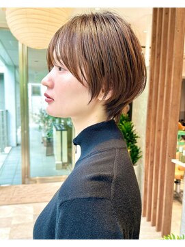 ビュートリアム 南青山(BEAUTRIUM) 大人マッシュショートショートヘア前髪ありショート30代40代50代