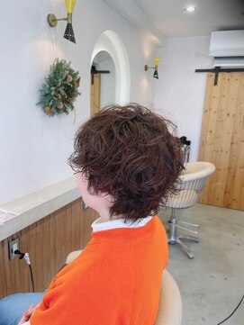 ザイエロー(THE YELLOW) ショートウルフのパーマスタイル♪