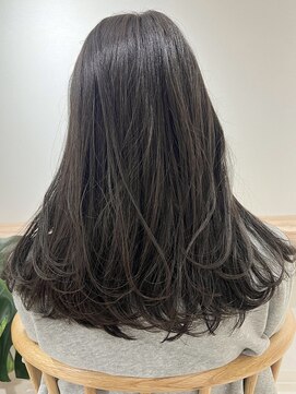 オリ 仙台(Oli) 20～30代メルティカラーフェミニンロング似合わせカット［仙台］