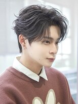 オーシャントーキョー 渋谷神南(OCEAN TOKYO) ビジネスツーブロック人気フェザー黒髪センターパート