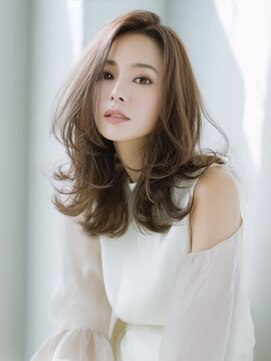 アルトリスト(Altruist Aging×HAIR&SPA) ★ダークアッシュ大人ガーリーボブ着物ミディアムレイヤーカット