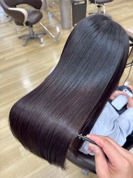 ウラン 苫小牧店(Urun) 髪質改善ストレート