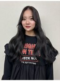冬の美人韓国風◎小顔レイヤーロングヘア×艶髪ダークグレージュ