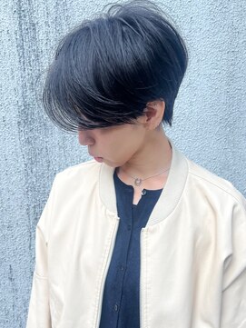 【morio】綺麗でかっこいい黒髪ショート♪