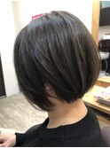 オリーブショートボブ