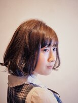 カスタネット&nbsp;切りっぱなしのボブスタイル