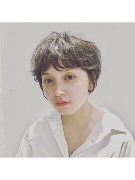 コクーン(Cocoon) ラフニュアンスショート