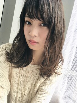 チェルシー 表参道 学生限定 伸ばしかけでまとまりにくい長さをパーマでクリアする