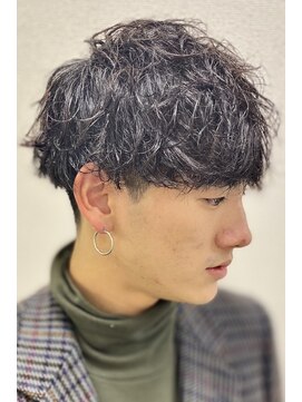 ヒロギンザ 新橋日比谷口店(HIRO GINZA) ツイストスパイラル2021 新橋　日比谷　内幸町　理容室　床屋