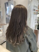 オクト ヘアー(octo hair)&nbsp;カーキグレージュ