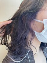 エンレイ(enRei)&nbsp;大人かわいいゆるふわインナーカラーバイオレットブルージュ小顔