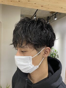 クオル 立川(QOL) ナチュラルマッシュ 無造作パーマ