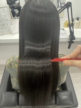 イレス 札幌駅南店(IRESU) 弱酸性縮毛矯正で美髪に♪