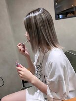 サニー 渋谷(SUNNY)&nbsp;バレイヤージュショコラアッシュハイライトグレージュカラー