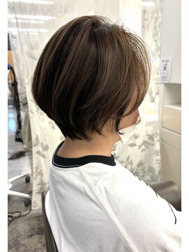 パシフィックダズールバトン(Pacific Dazzle baton) ショートボブ10