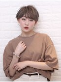 刈上げ女子　ショートレイヤーカット