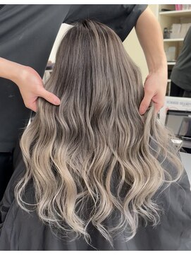 アライブ ハラジュク(ALIVE harajuku) 【Rikuto指名限定】今流行りの海外風バレイヤージュ