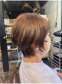 ファッションカラーで染まる明るい白髪染め