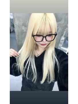 キング 高槻(K!ng) 縮毛矯正髪質改善ハイライトレイヤーカット枚方美容室エクステ