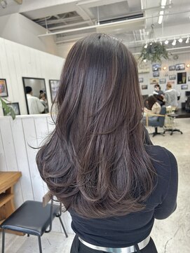 ベニス(VENICE) レイヤーカット/ロングレイヤー/大人可愛い