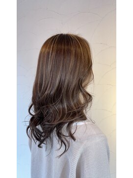 アニー(annie hair design) ハイライトグレージュカラー